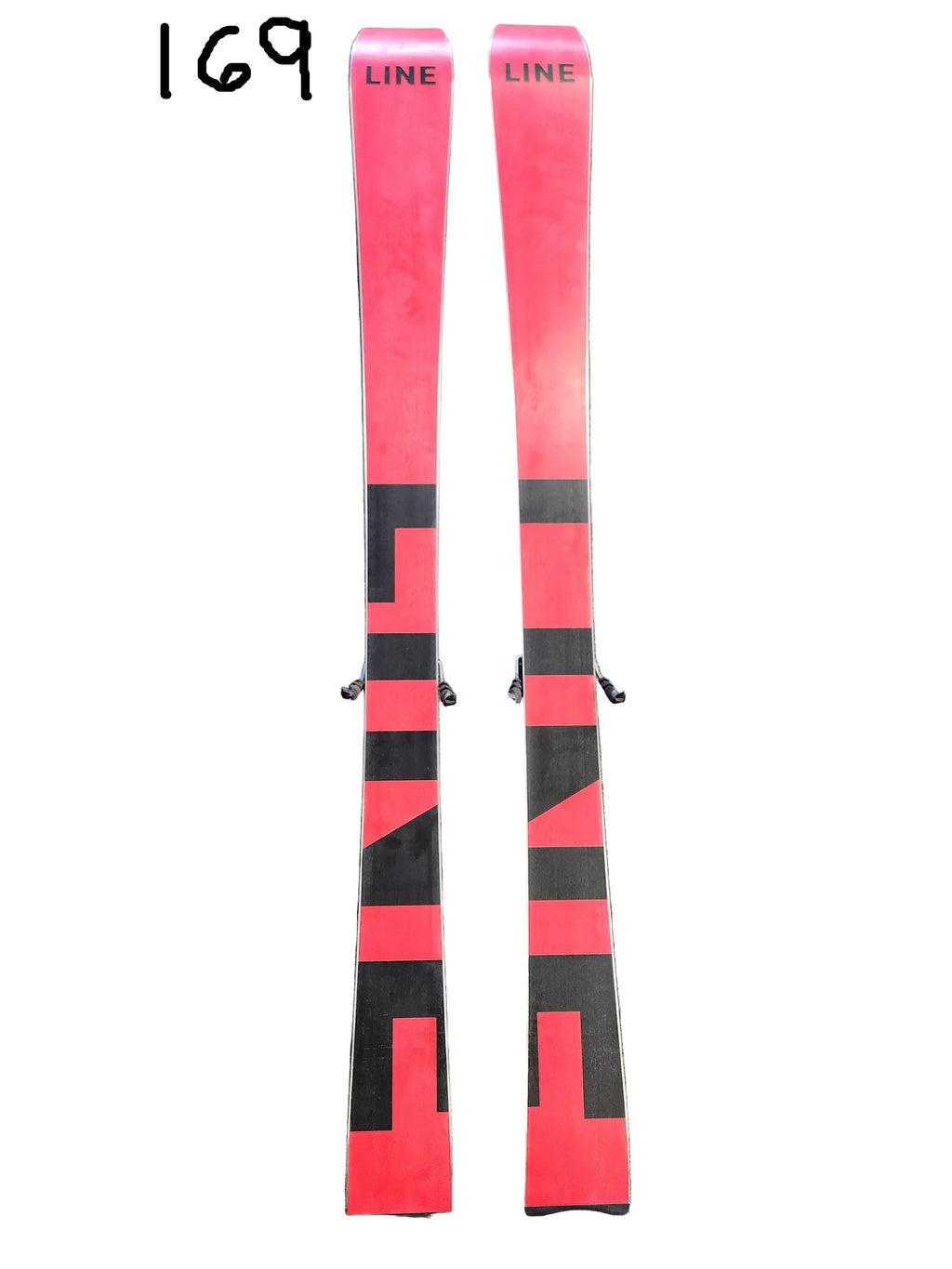 Line Blade Skis 2023