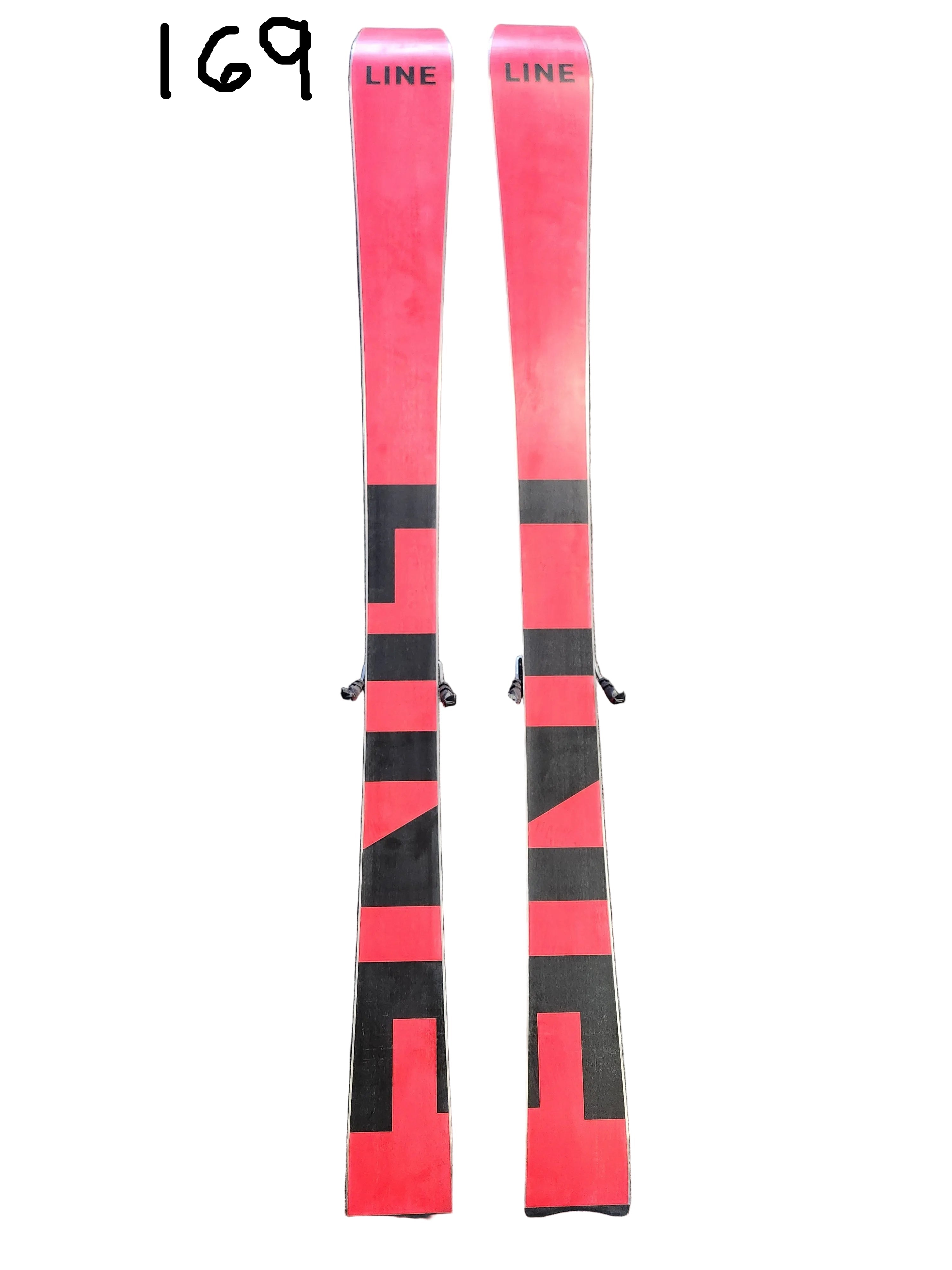 Line Blade Skis 2023