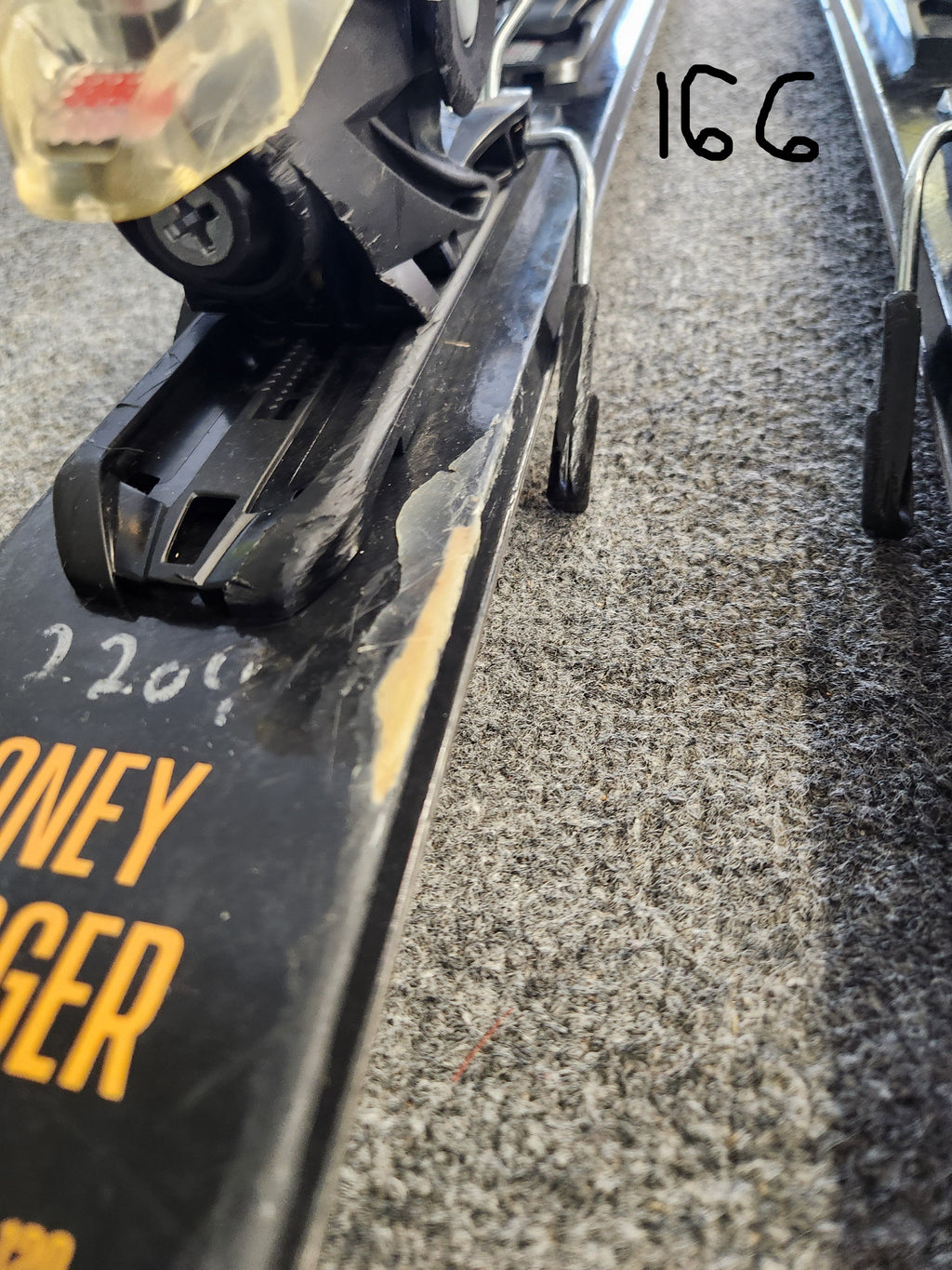 Line Honey Badger Skis 2023